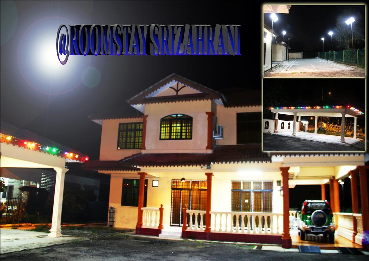 Homestay Roomstay Muar Srizahrani Eksteriør billede